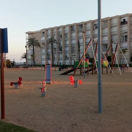 R&g Pineda Διαμέρισμα *