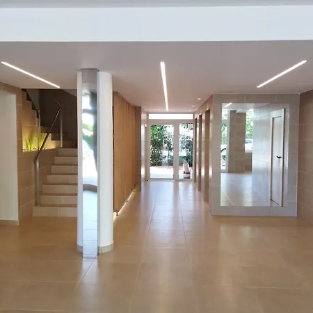 R&g Pineda Apartment La Pineda